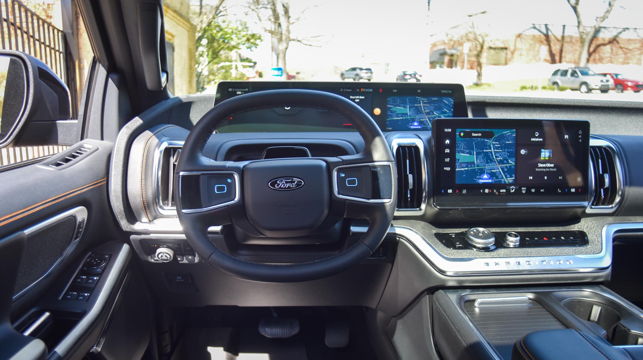 Ford Expedition Tremor interior