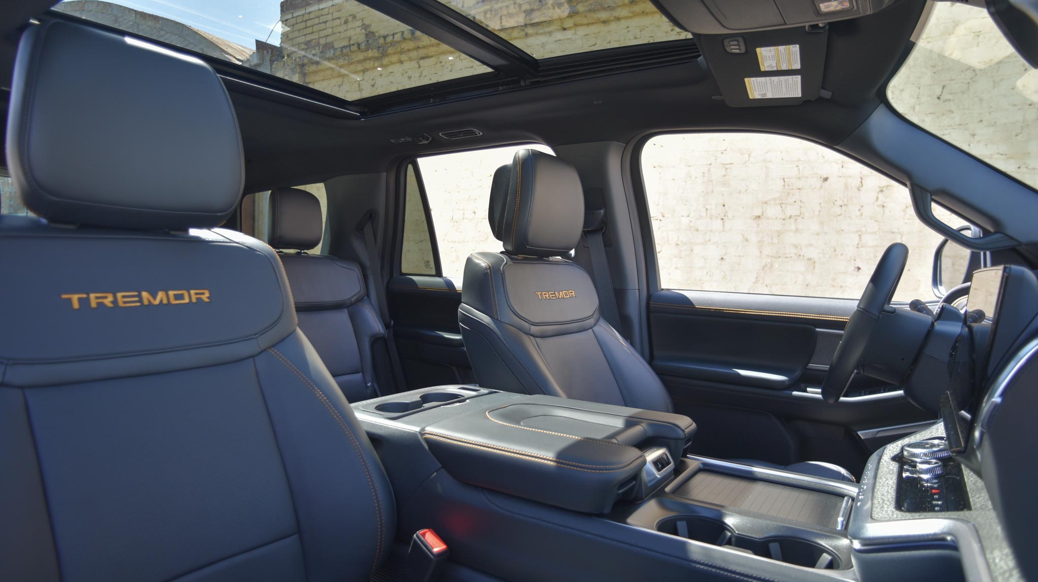 Ford Expedition Tremor interior