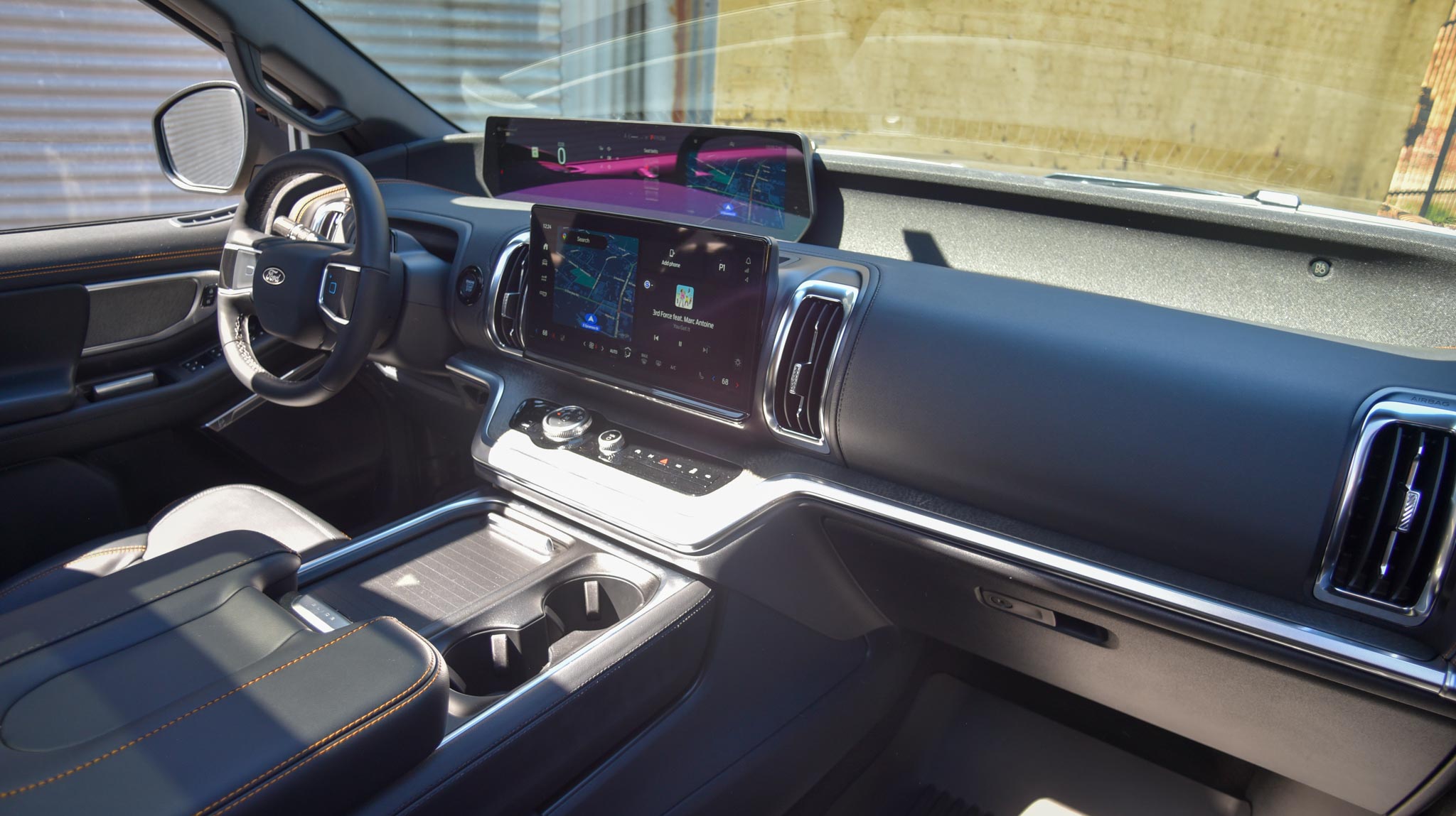 Ford Expedition Tremor interior