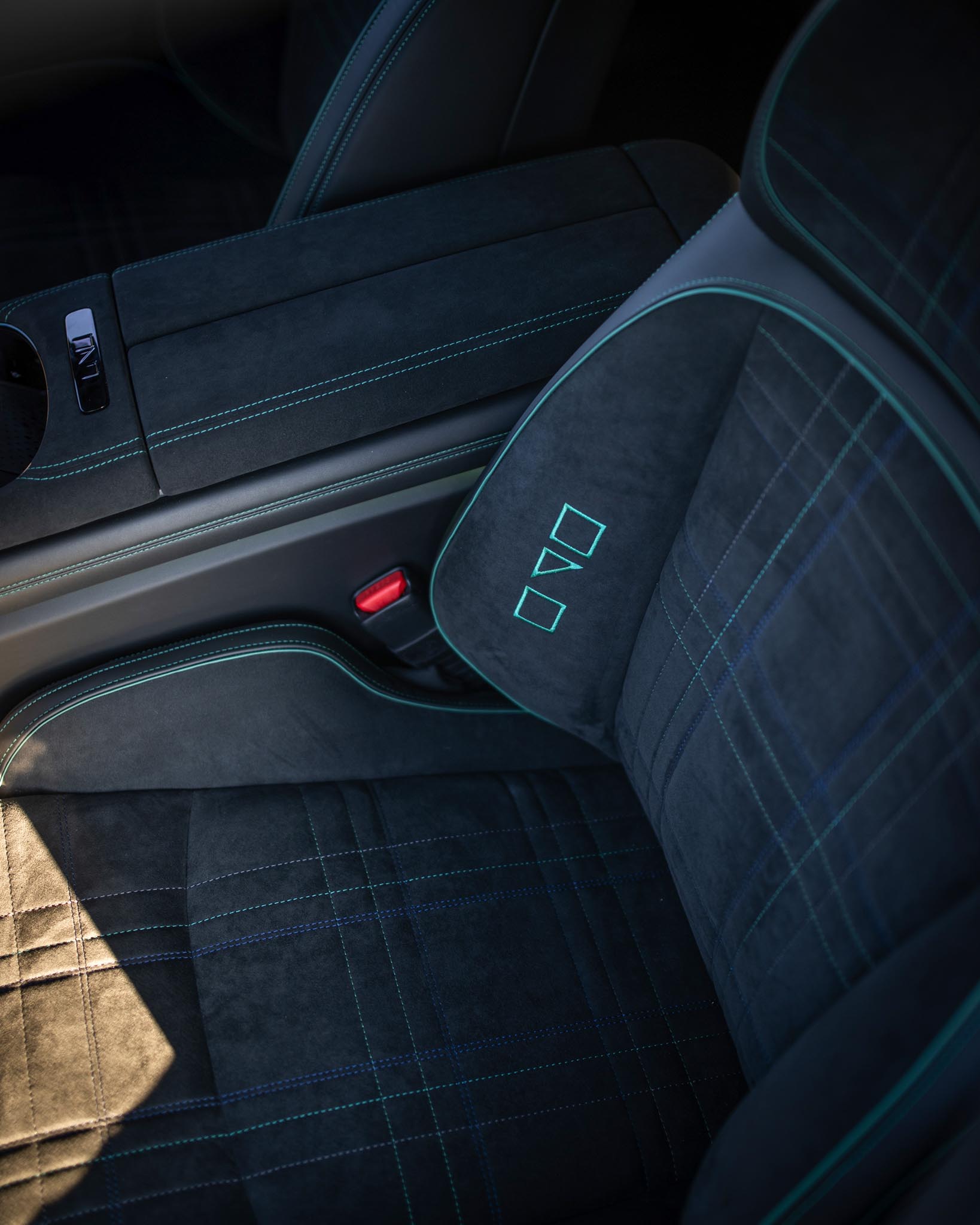 Genesis G90 wingback wagon concept