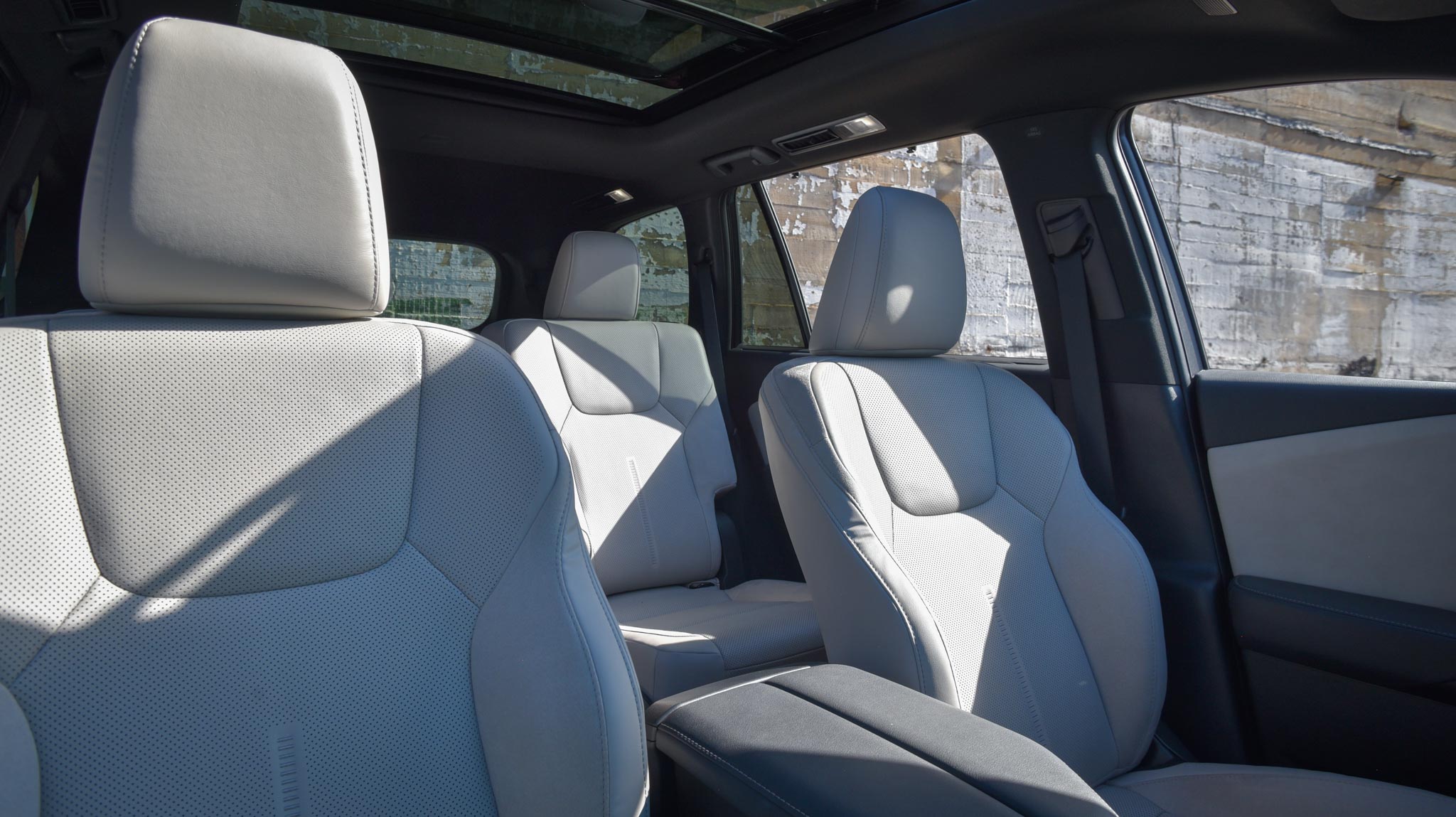 Lexus TX 350 interior