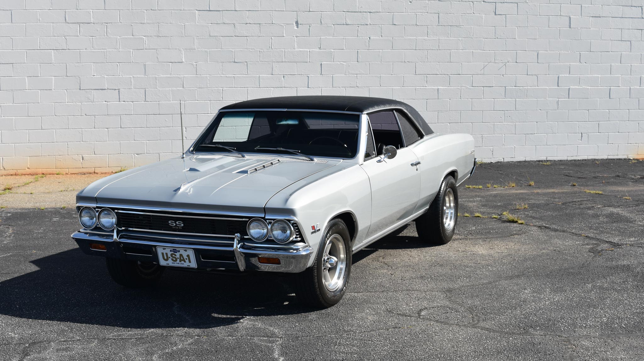 Silver 1966 Chevelle black vinyl top