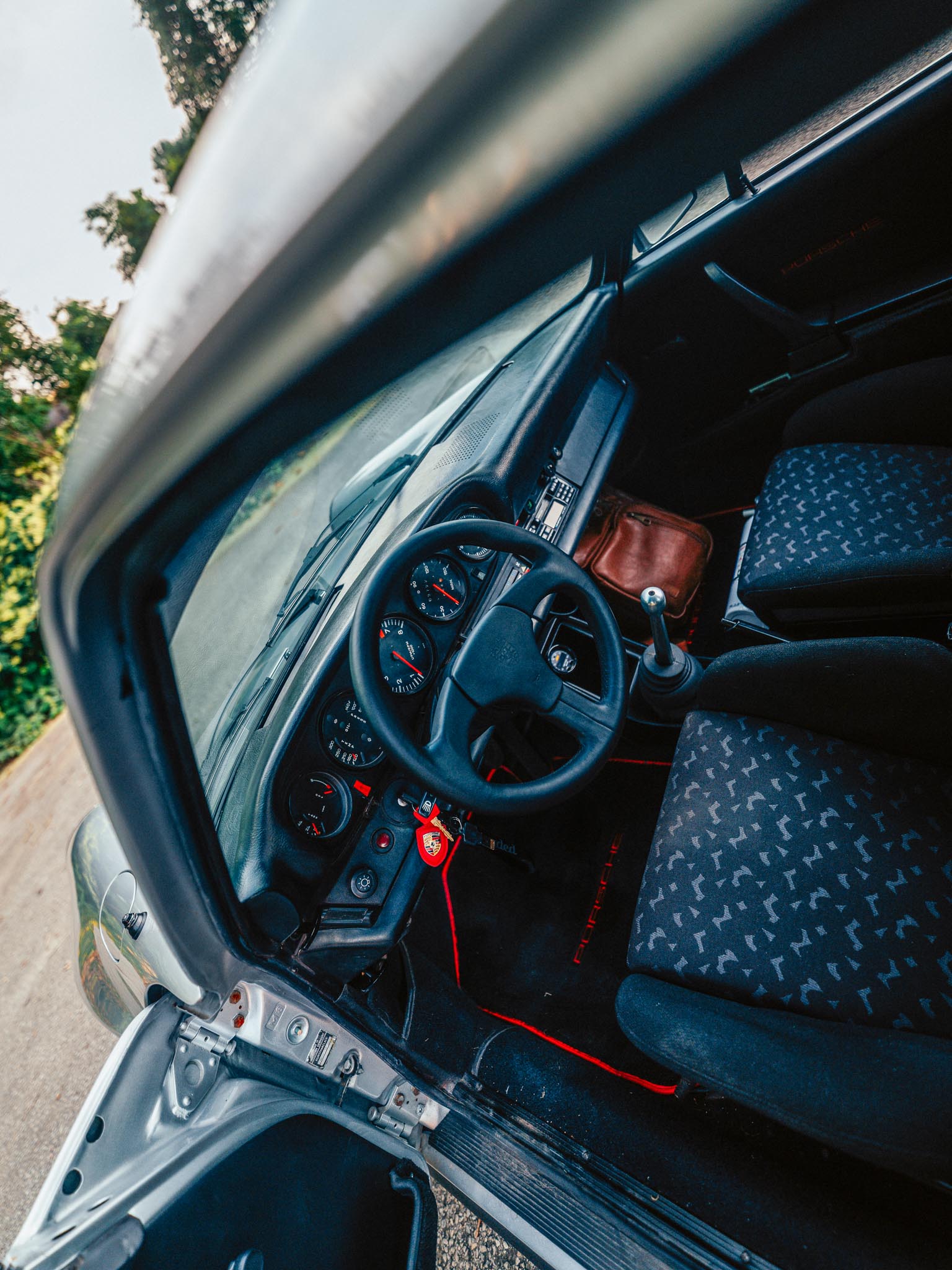 vintage Porsche 911 interior