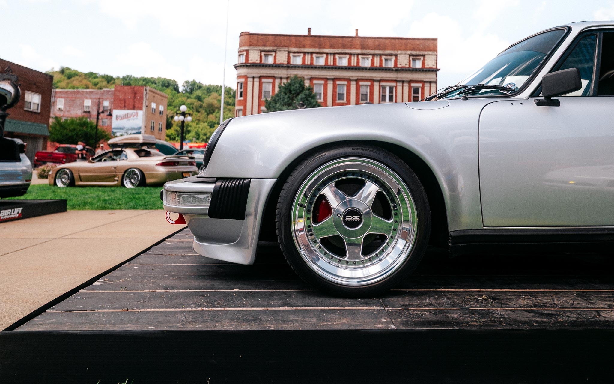 Futura wheels on Porsche 911