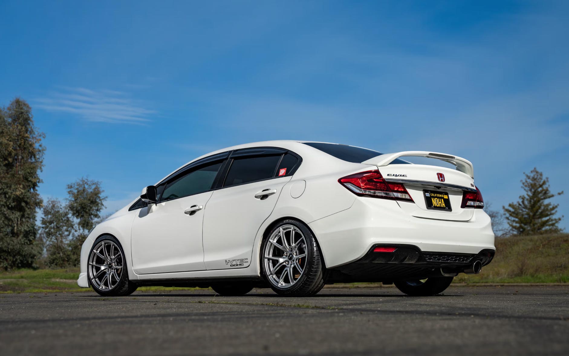 The 9th gen Honda Civic Si is an affordable, fun gateway sports car