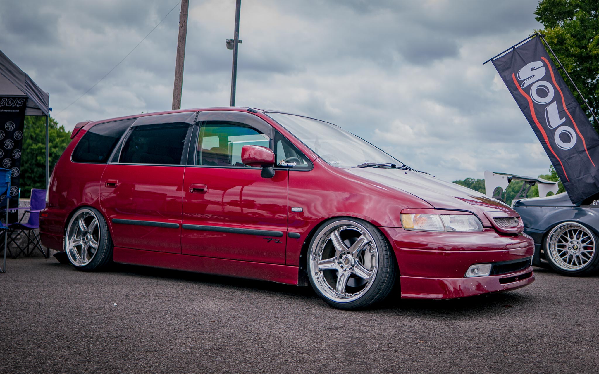 slammed H0nda Odyssey