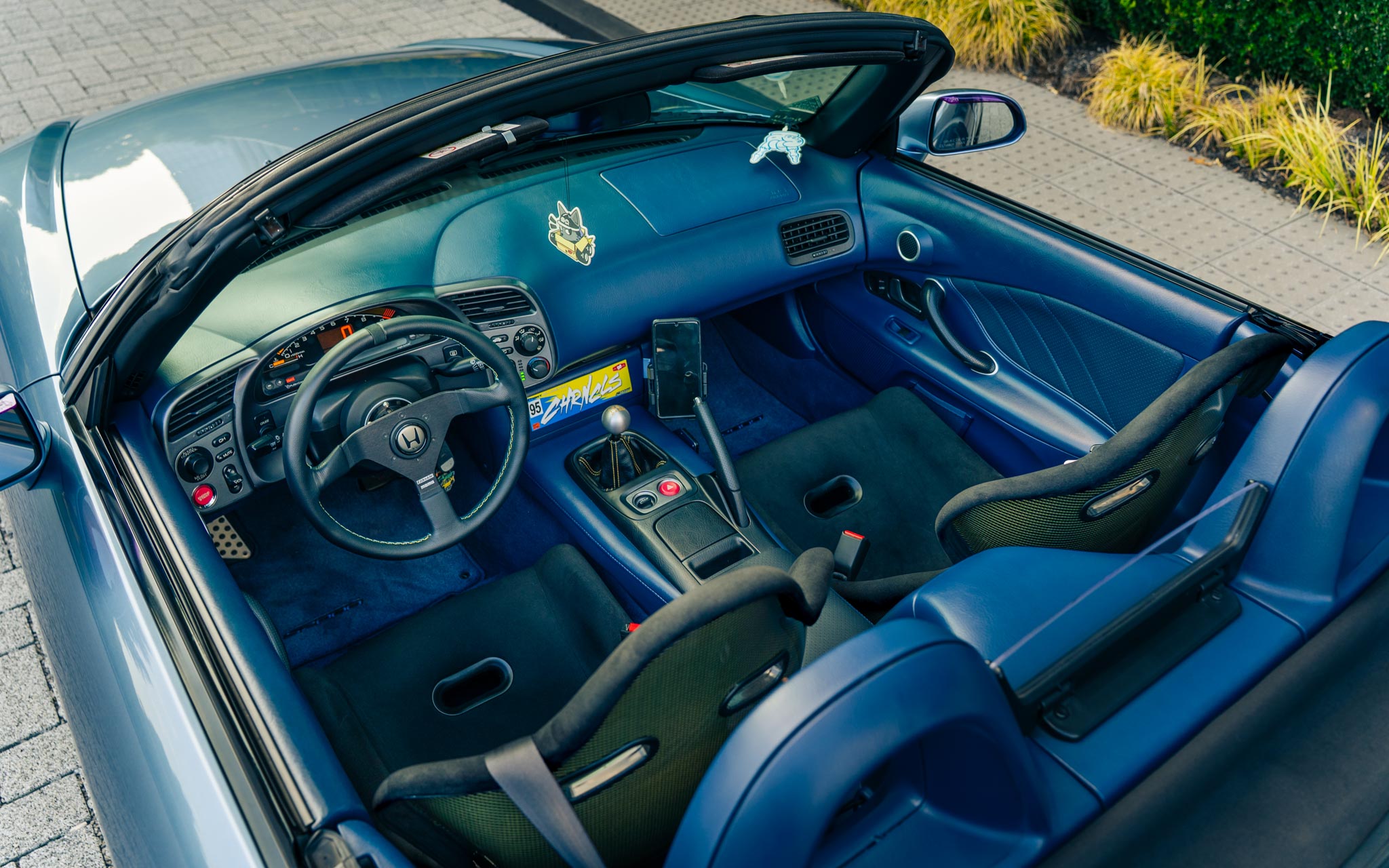 Suzuka blue Honda S2000 with blue interior