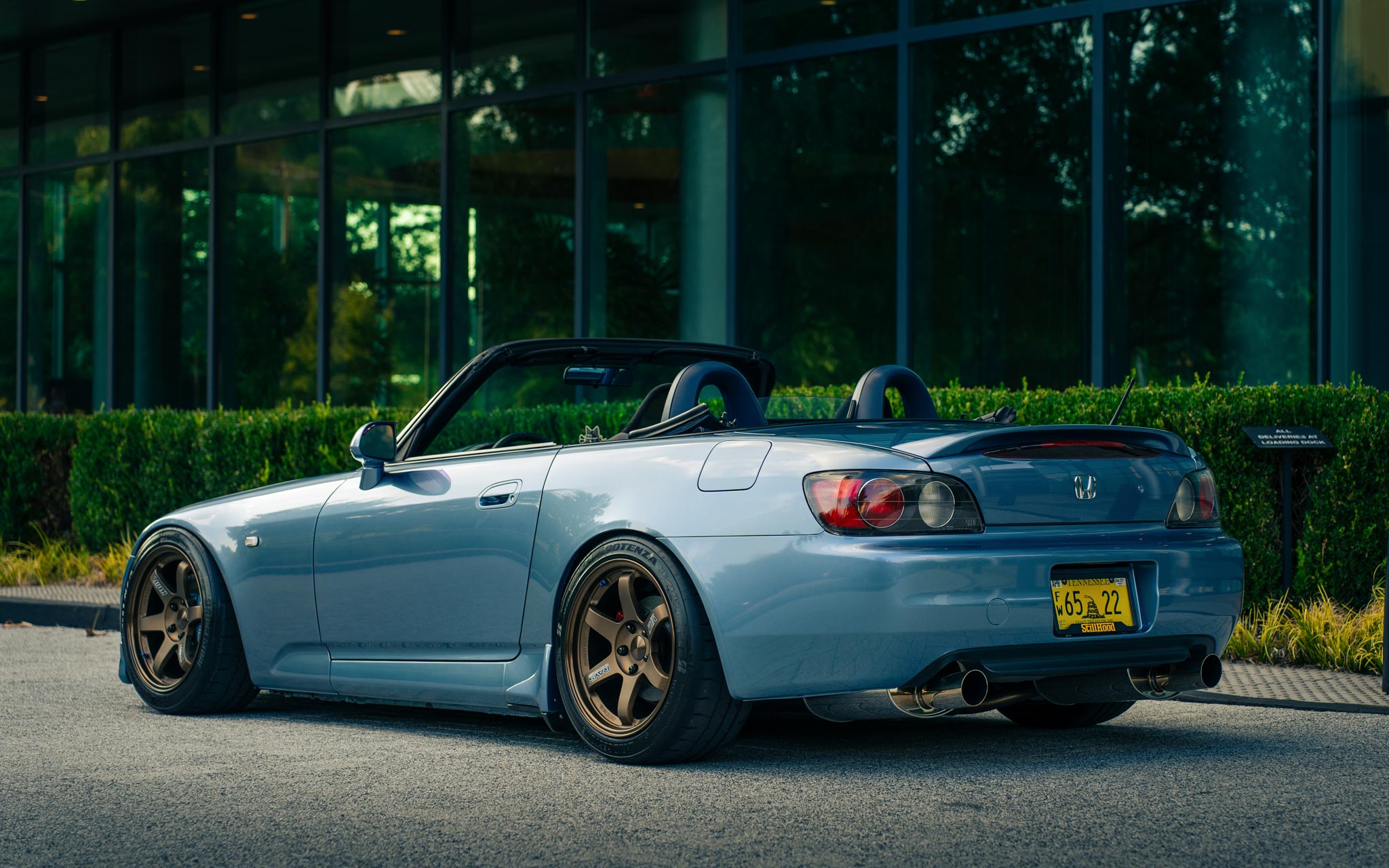 S2000 on Volk TE37 wheels size 17x9.5 +41 squared