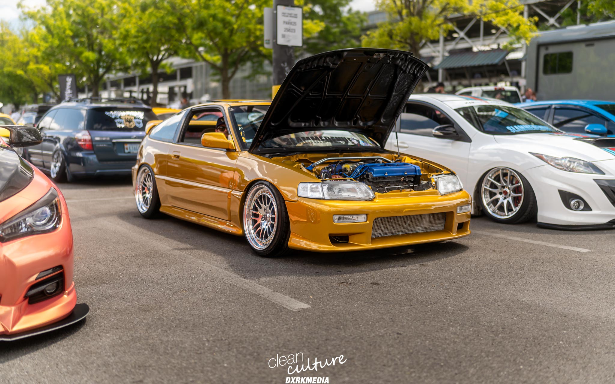 Honda CRX hood popped