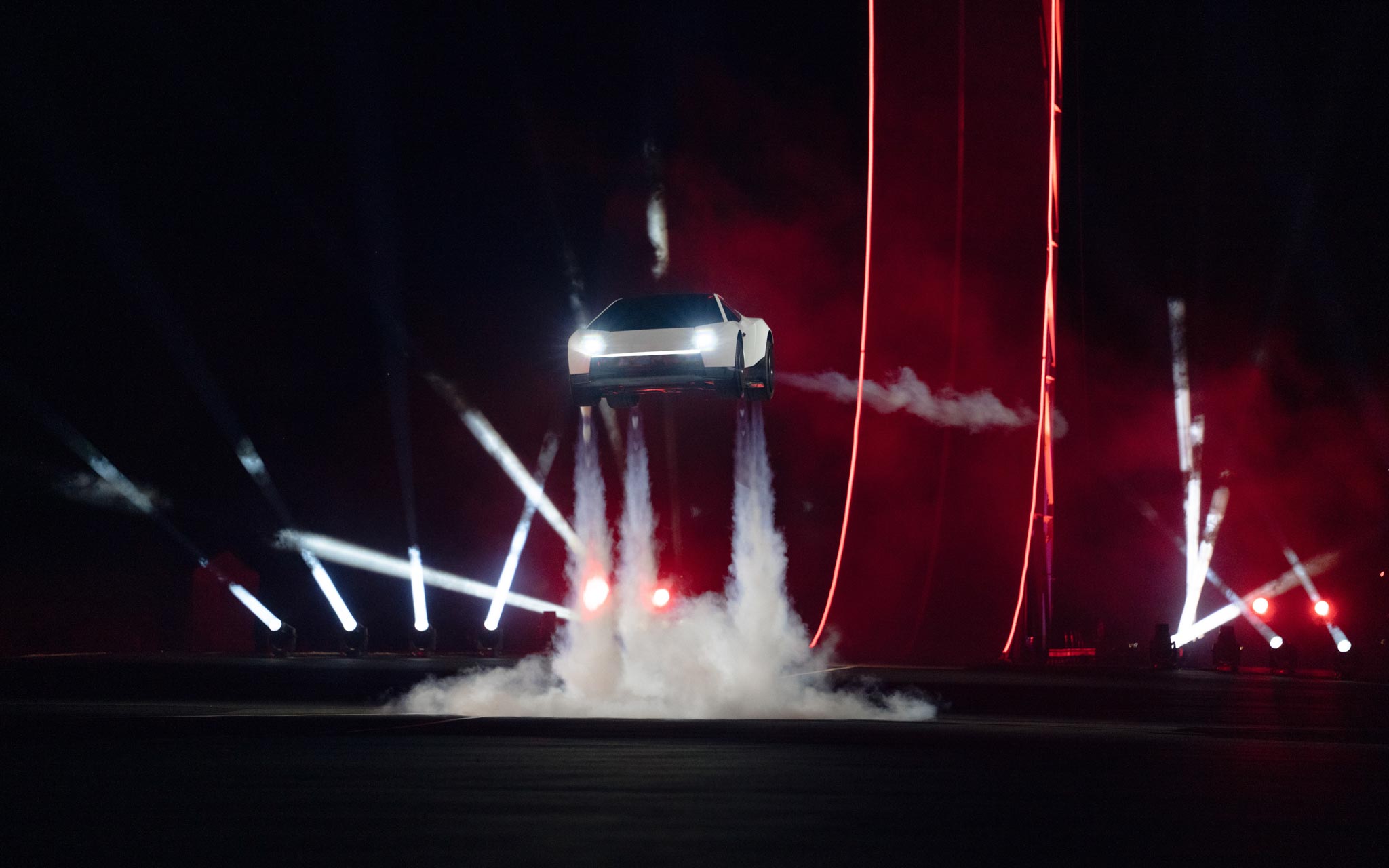 Tesla Roadster flies