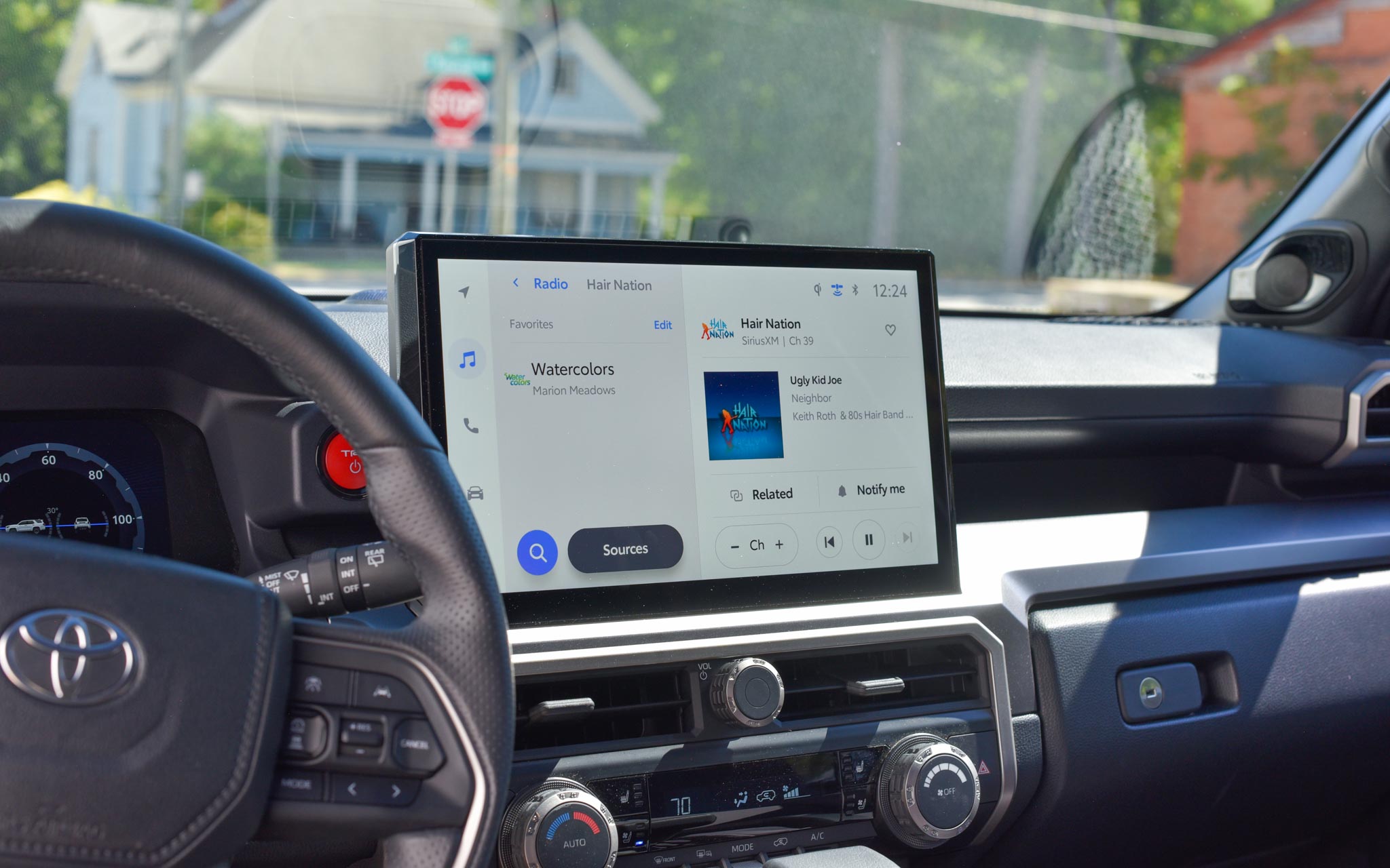 6th gen 4Runner TRD Off-Road Everest screen